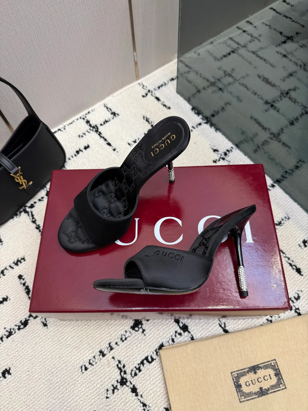 Туфли Женские Gucci 18049106