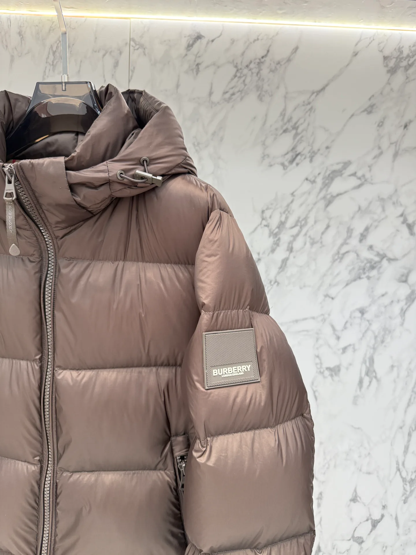 Куртки И Пуховики Женские Burberry 18537418