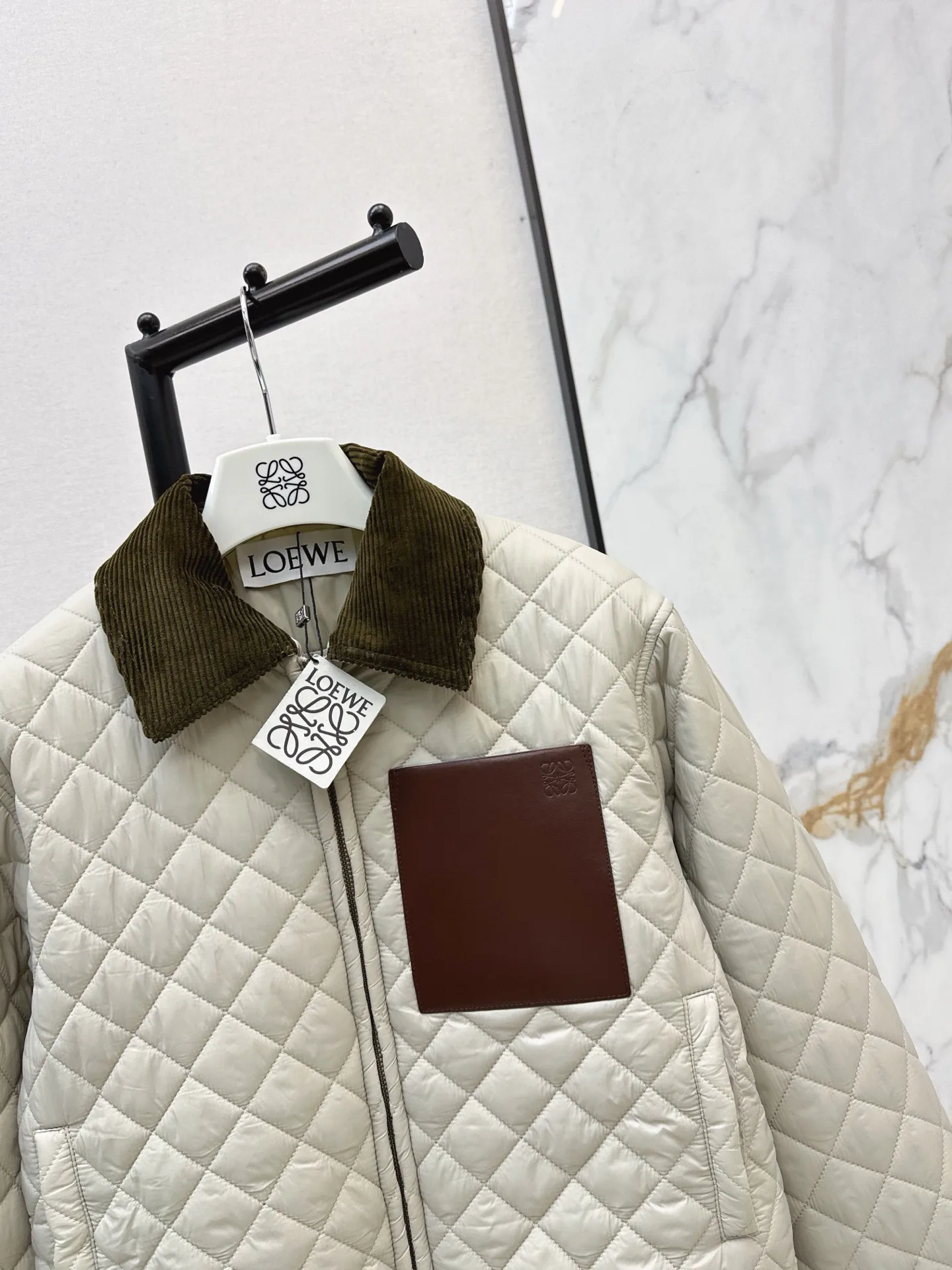 Куртки И Пуховики Женские Loewe 18272034