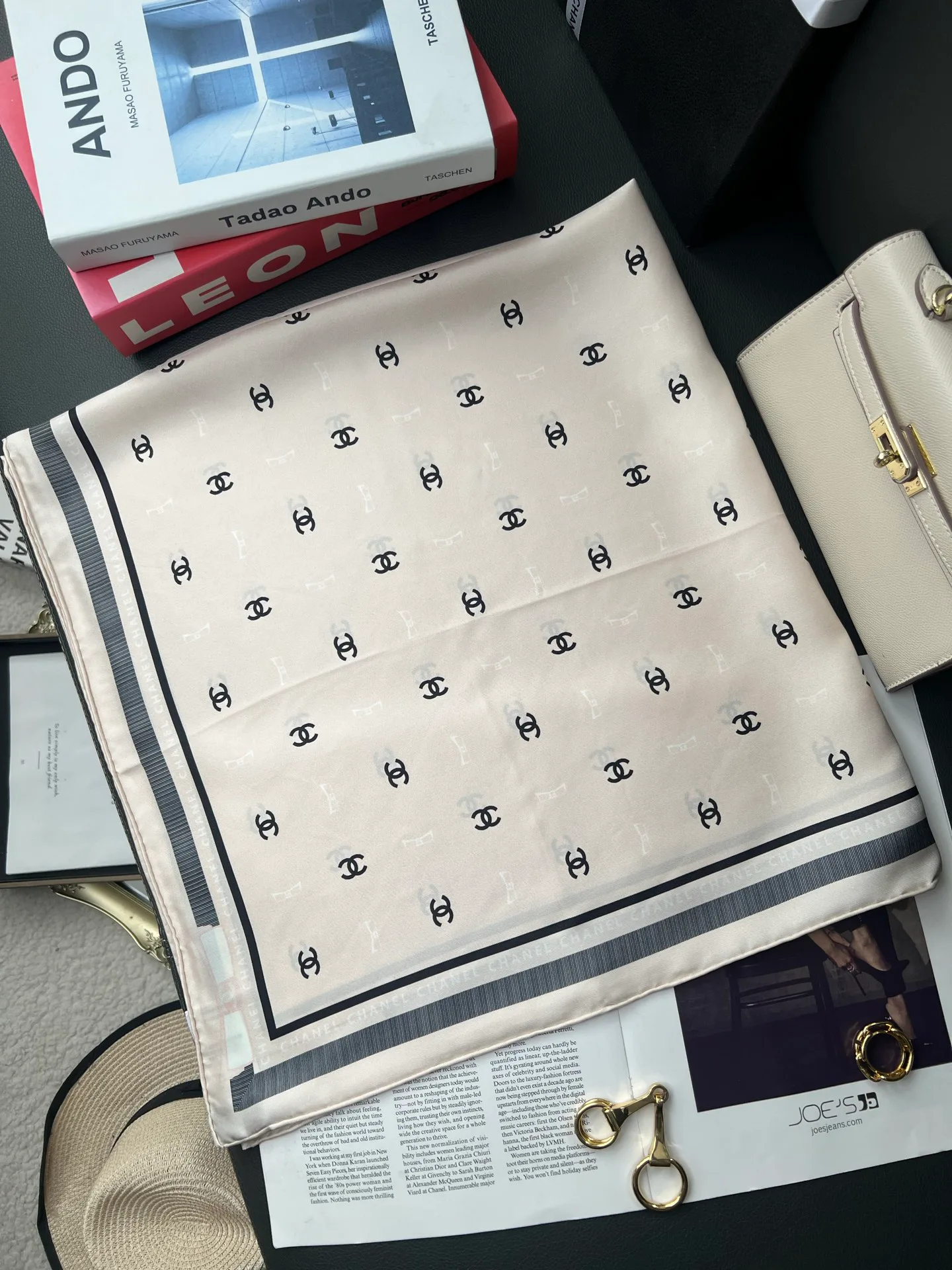 Платки Chanel 13855831