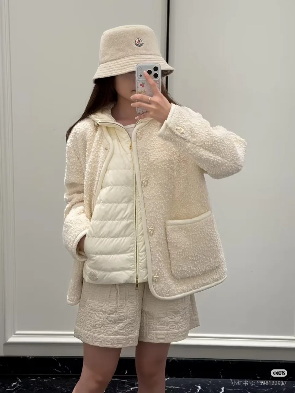 Куртки И Пуховики Женские Moncler 19513430