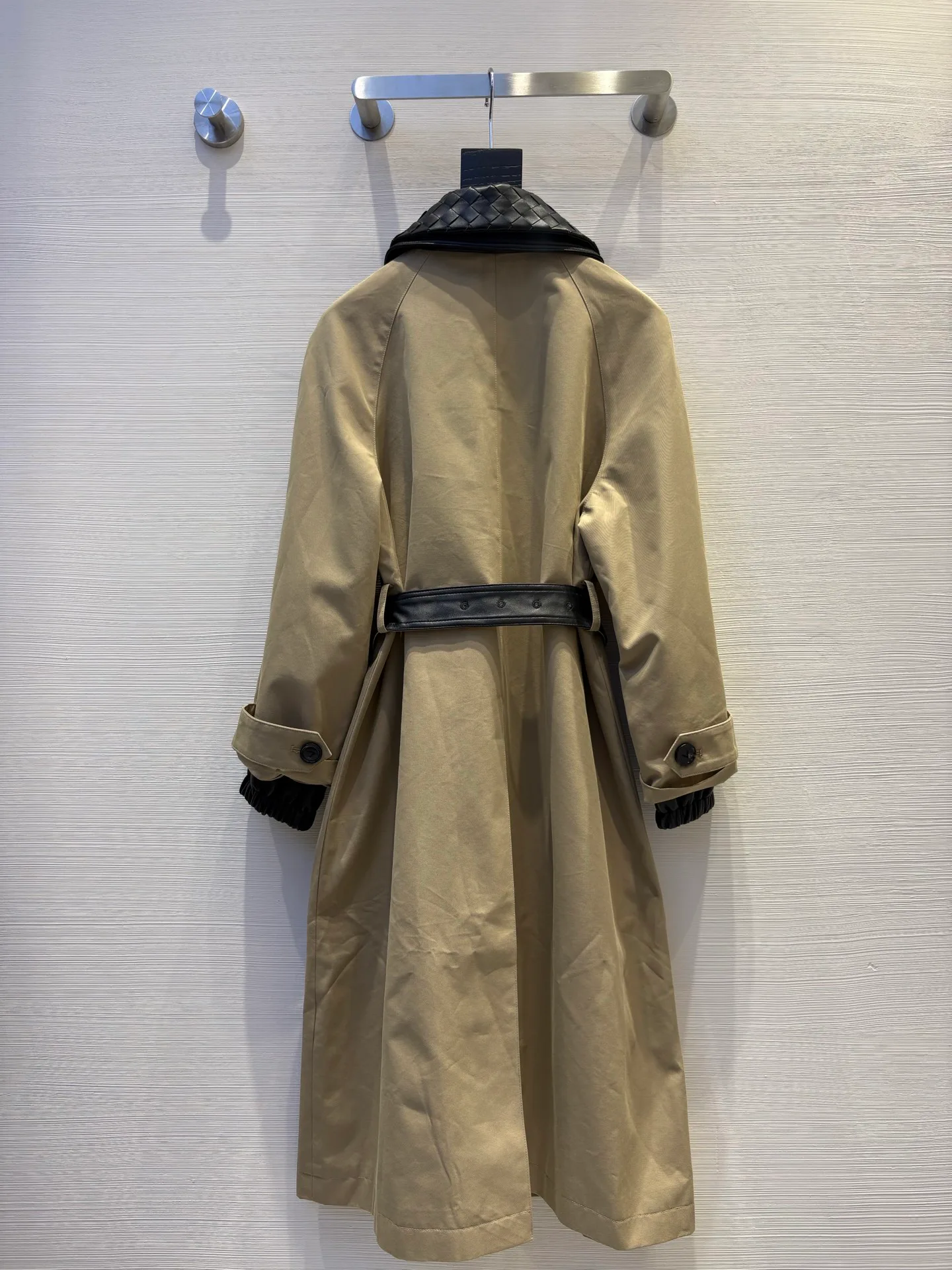 Кожаные Куртки И Дублёнки Женские Bottega Veneta 11164777