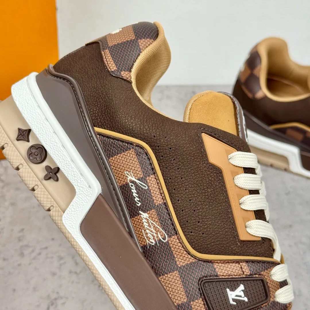 Кроссовки Мужские Louis Vuitton 5892052