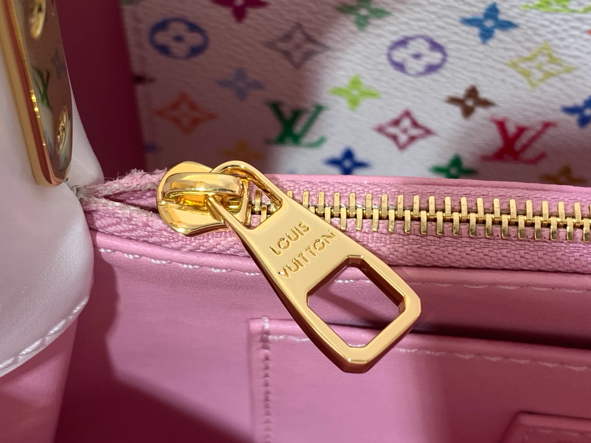 Классические Сумки Женские Louis Vuitton 6643006