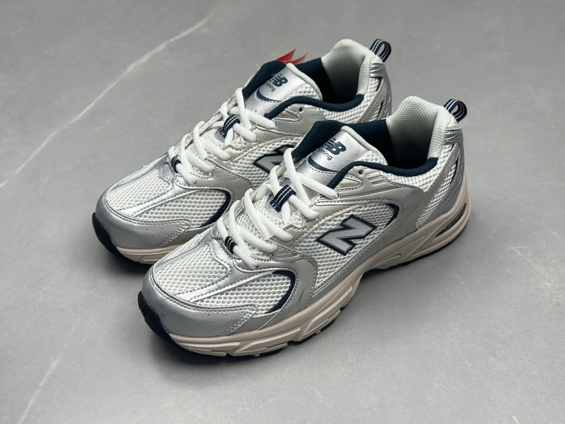 Кроссовки Женские New Balance 34899