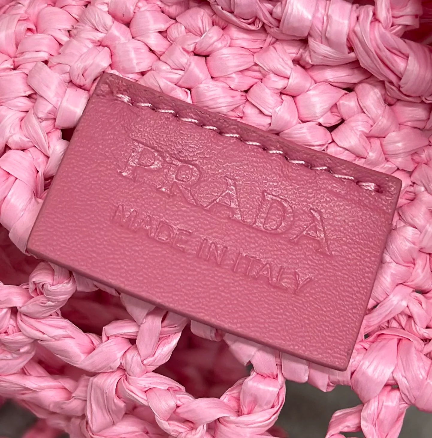 Классические Сумки Женские Prada 11681957
