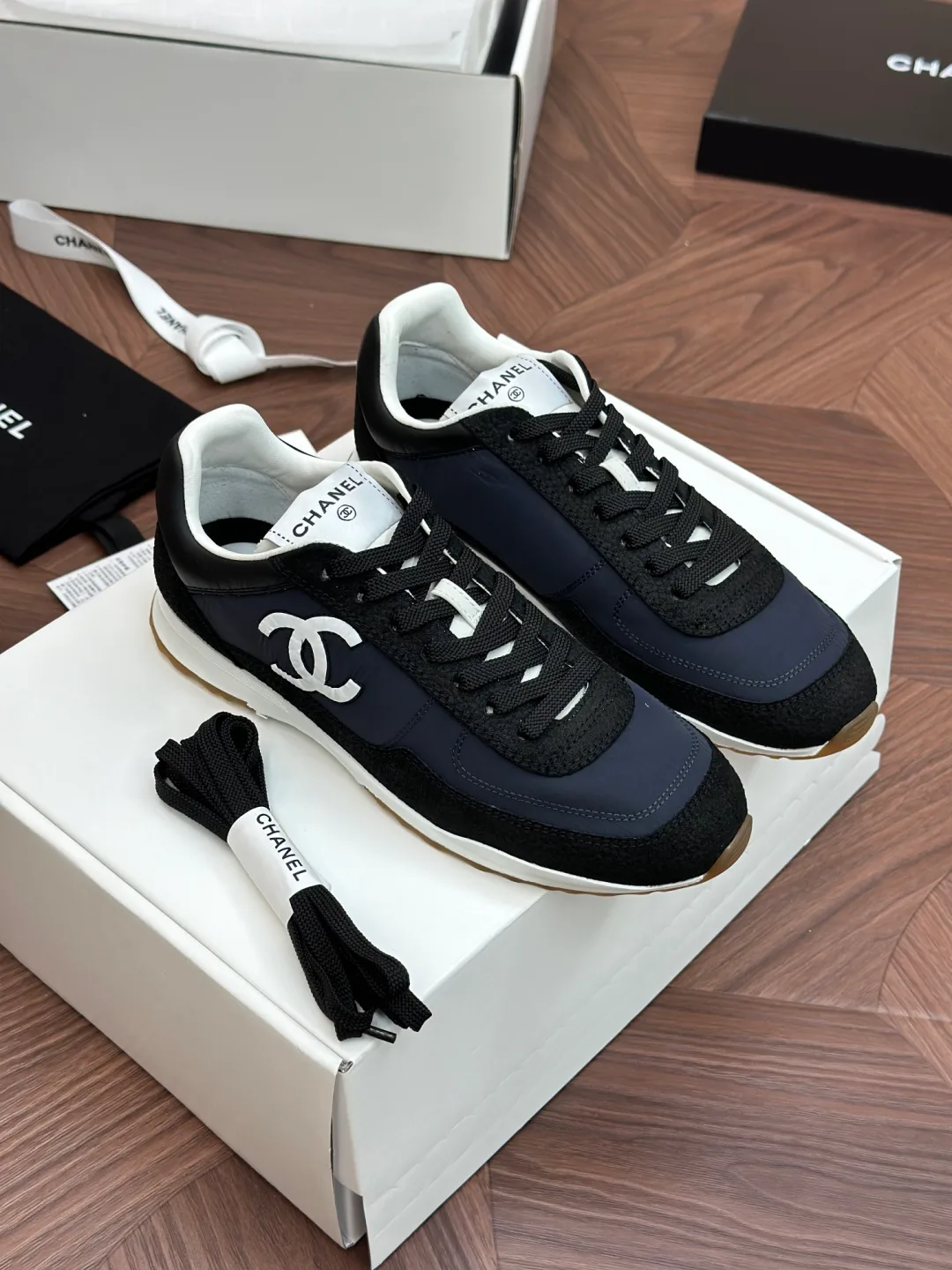 Кроссовки Женские Chanel 19515371