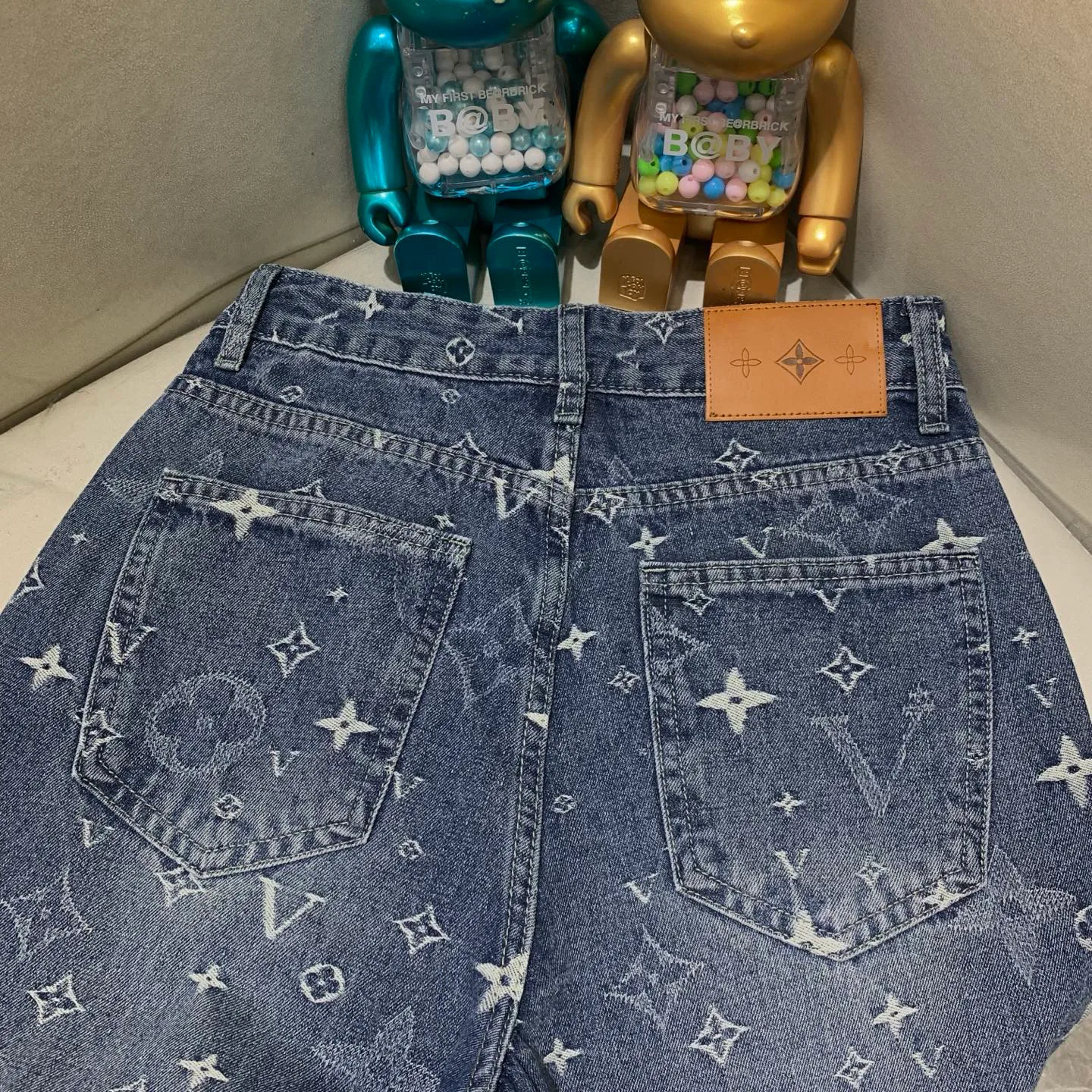 Джинсы Женские Louis Vuitton 1820455
