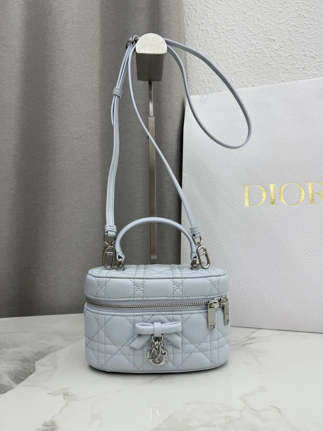 Клатчи Женские Christian Dior 11905718