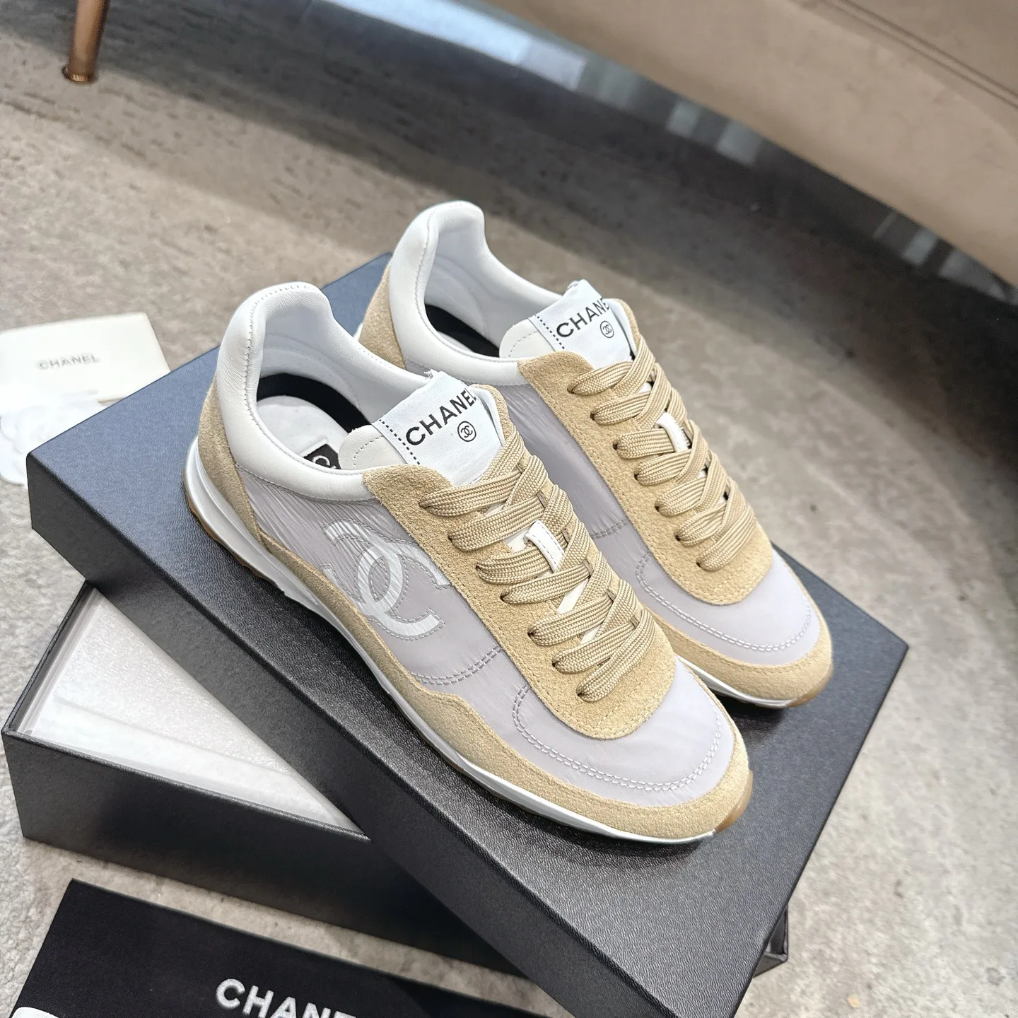 Кроссовки Женские Chanel 11407462