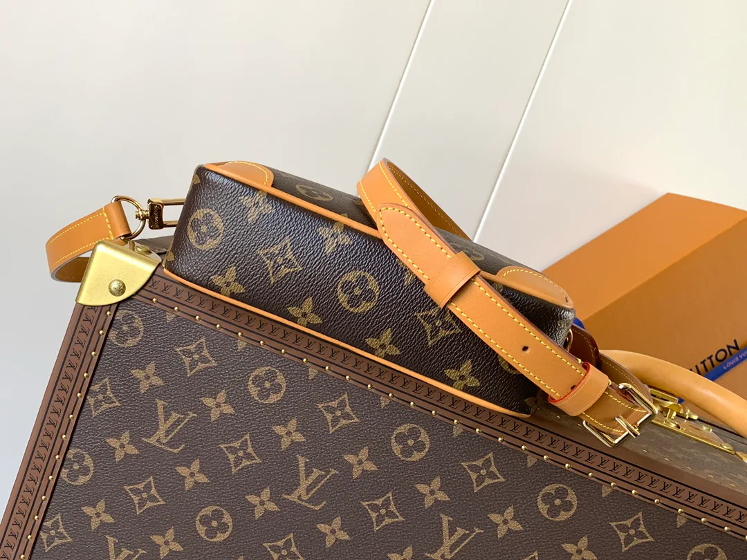 Сумки На Ремне Женские Louis Vuitton 3885417
