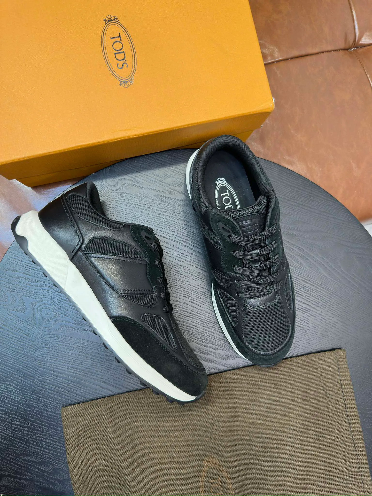 Кроссовки Мужские Tod's 232551