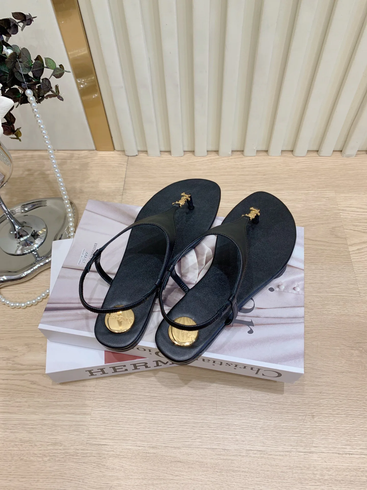 Сандалии Женские Saint Laurent 4511888