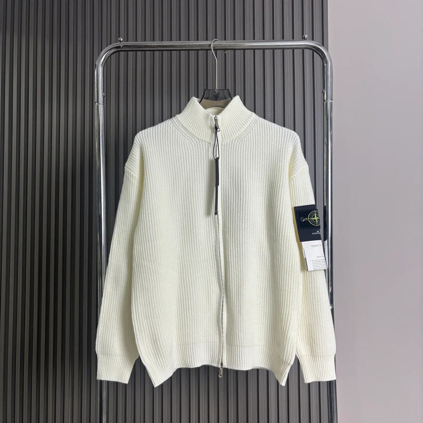 Джемперы И Свитеры Мужские Stone Island 18033033
