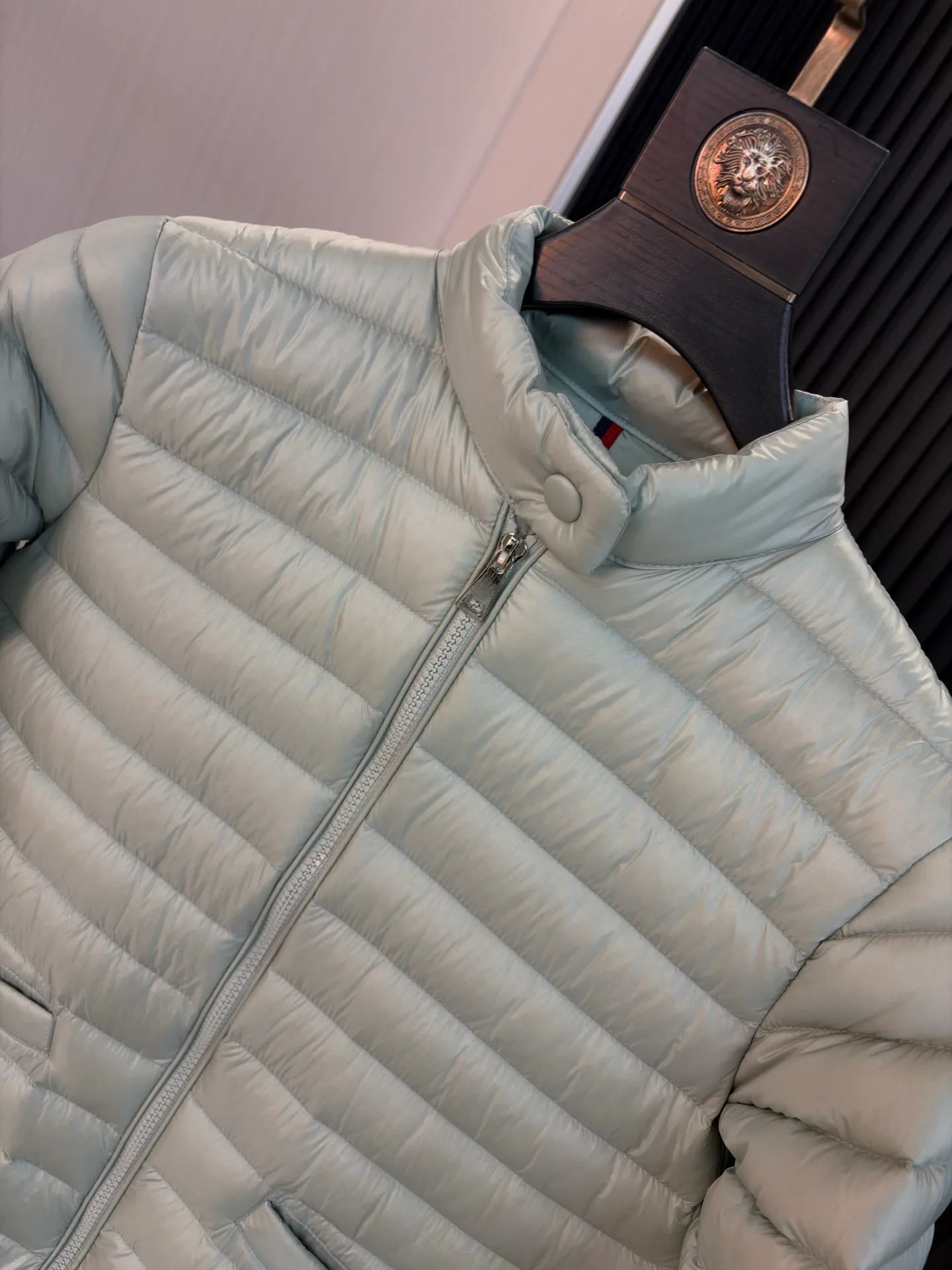 Куртки И Пуховики Мужские Moncler 17908035