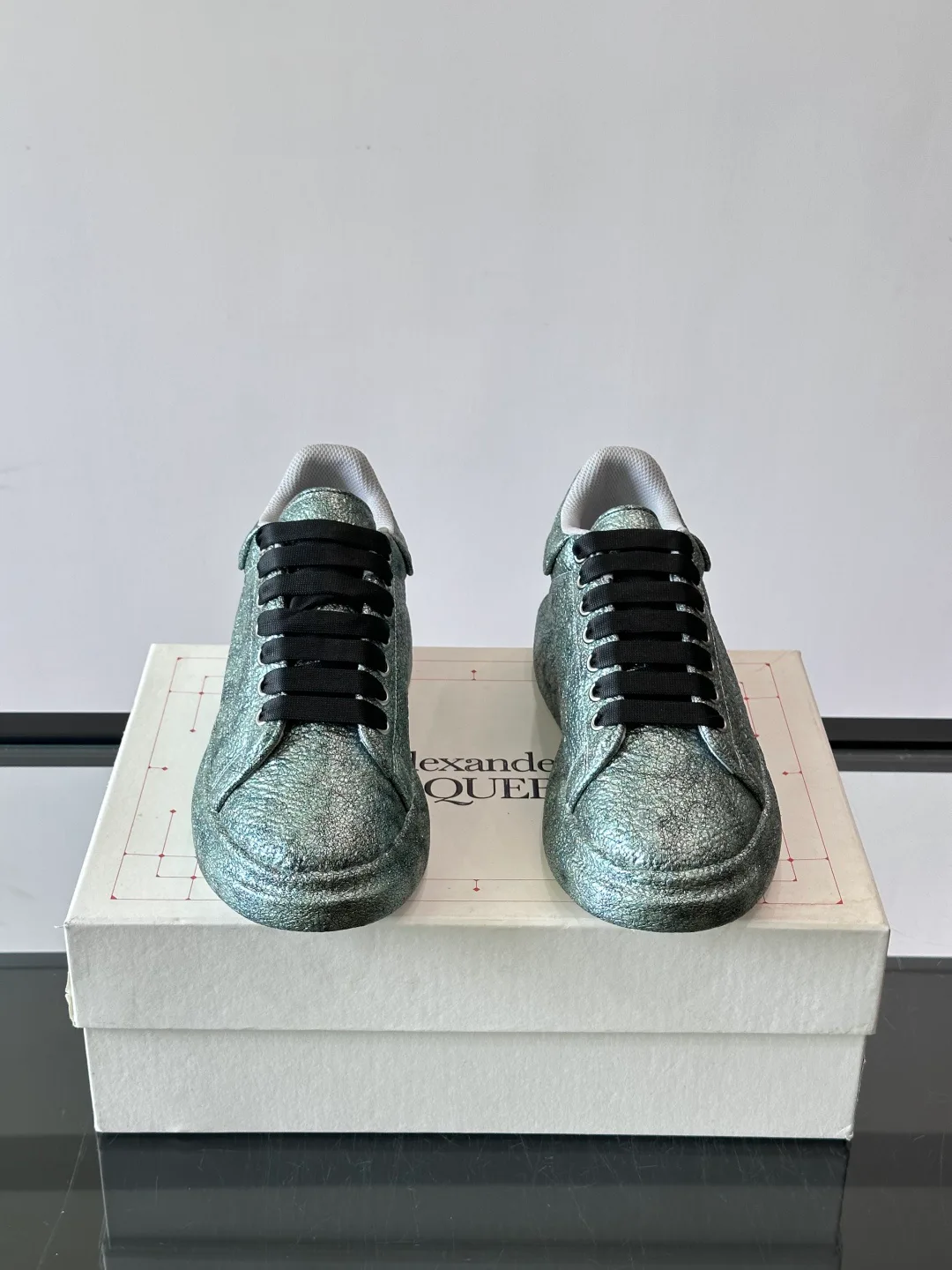 Кроссовки Женские Alexander Mcqueen 17447544
