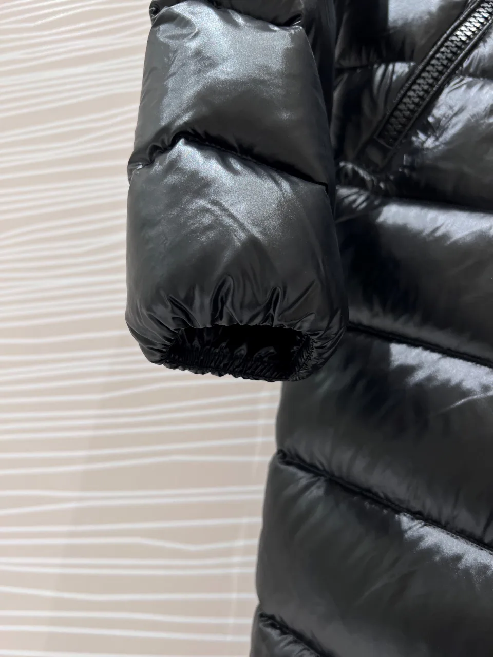 Куртки И Пуховики Женские Moncler 18615210