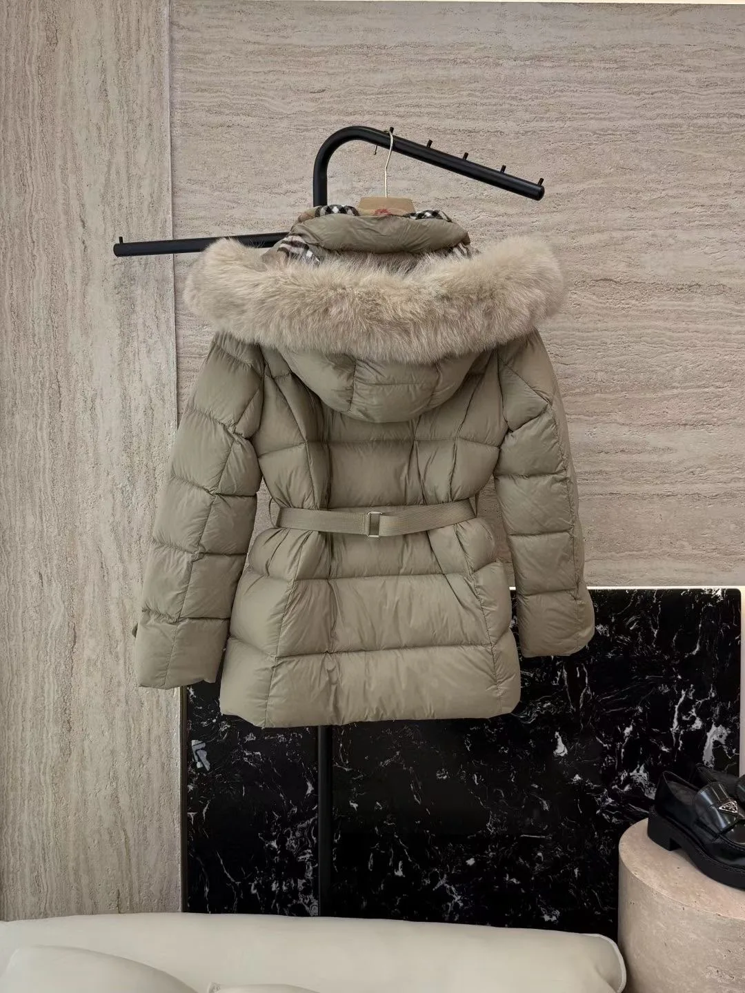 Куртки И Пуховики Женские Burberry 18043117