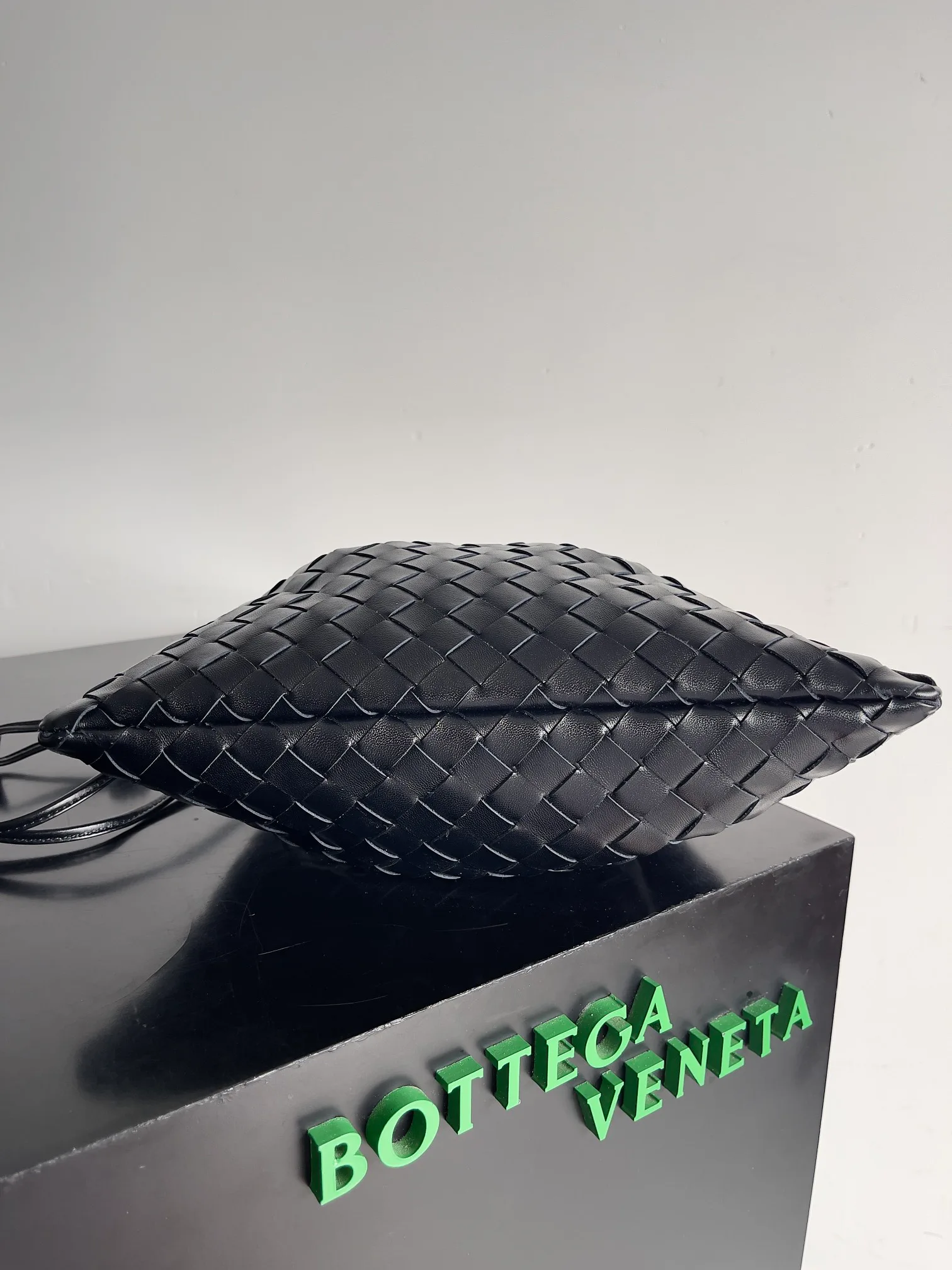 Классические Сумки Женские Bottega Veneta 17622367