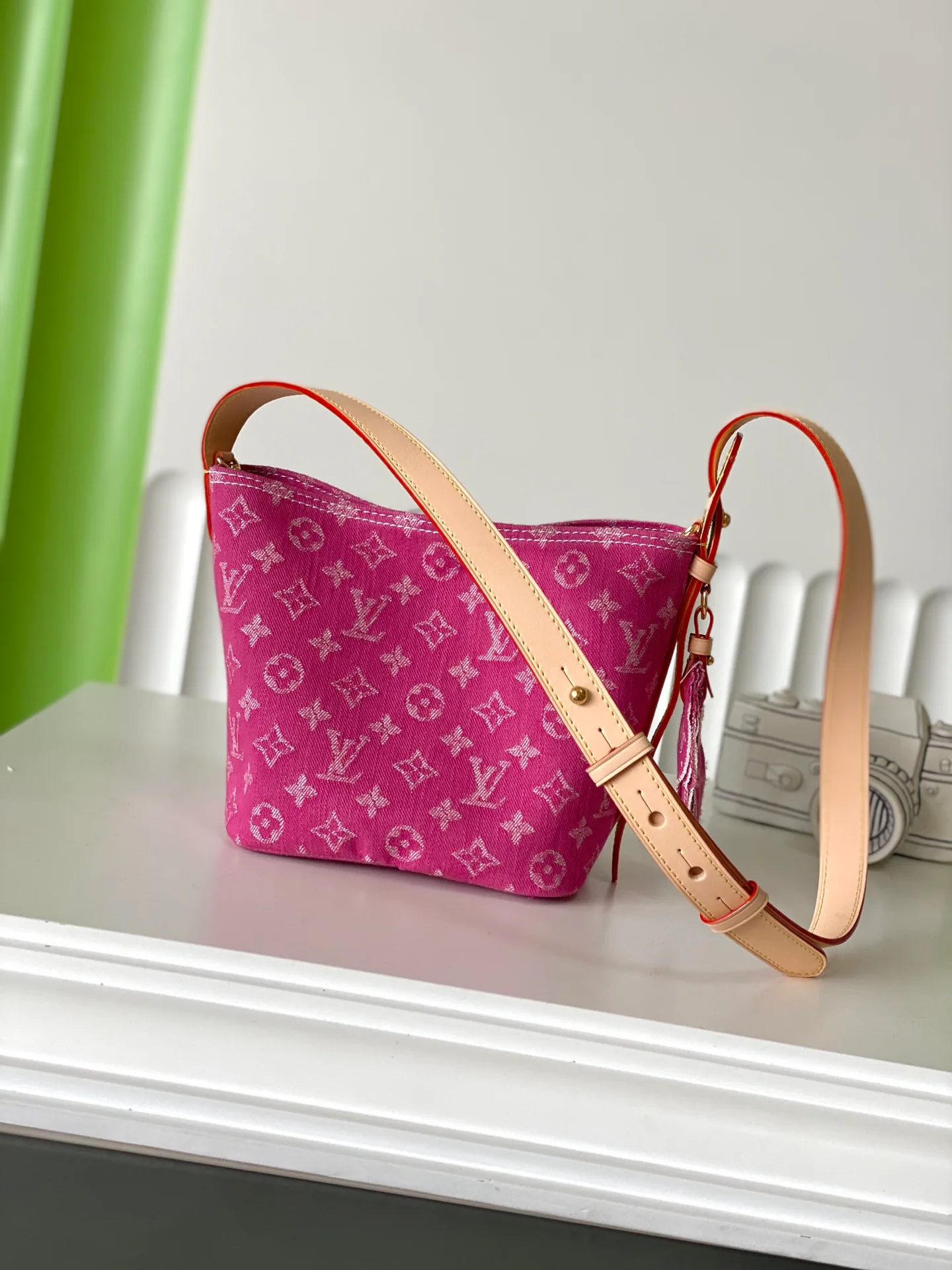 Классические Сумки Женские Louis Vuitton 13368510