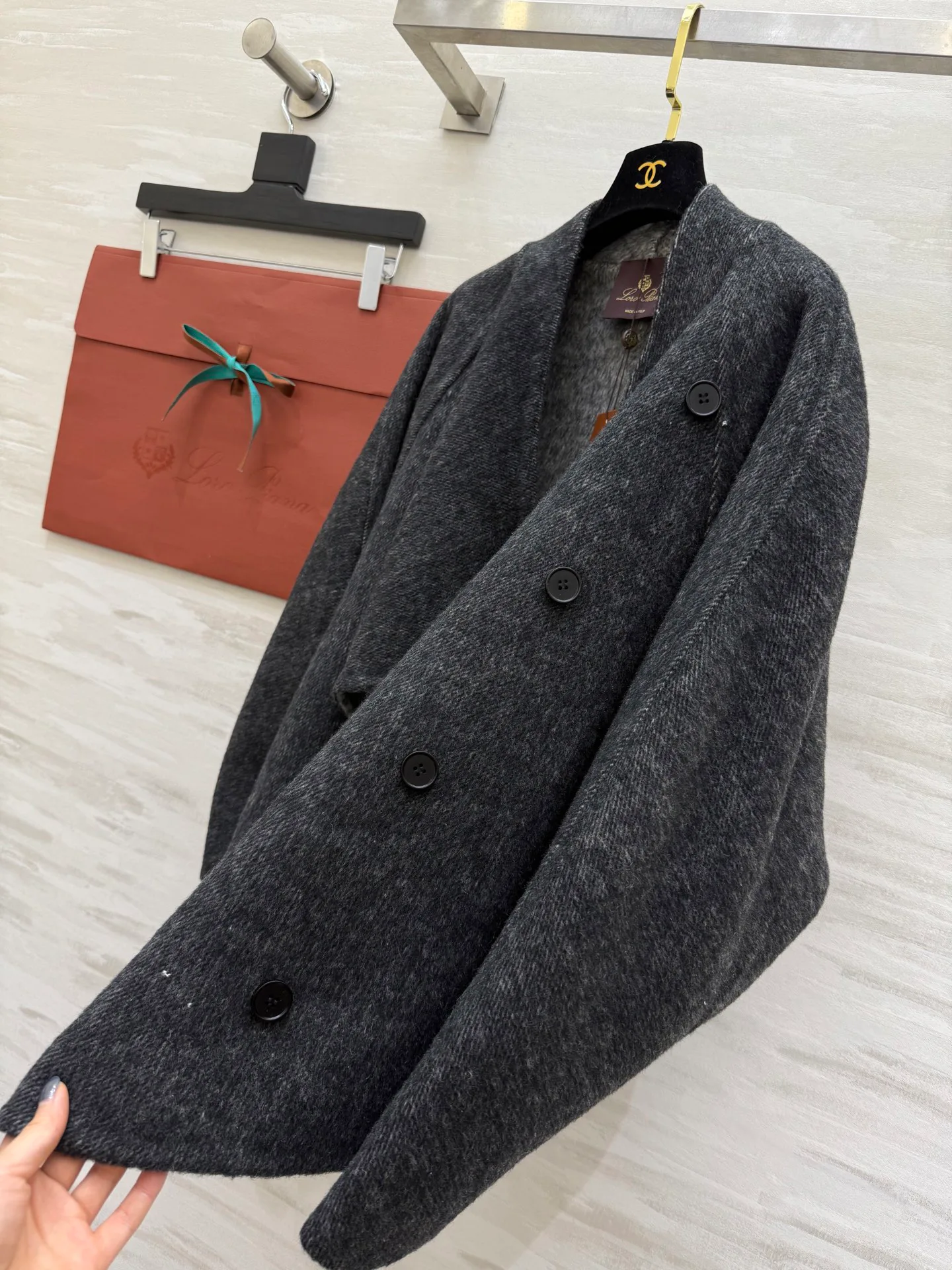 Куртки И Пуховики Женские Loro Piana 600327