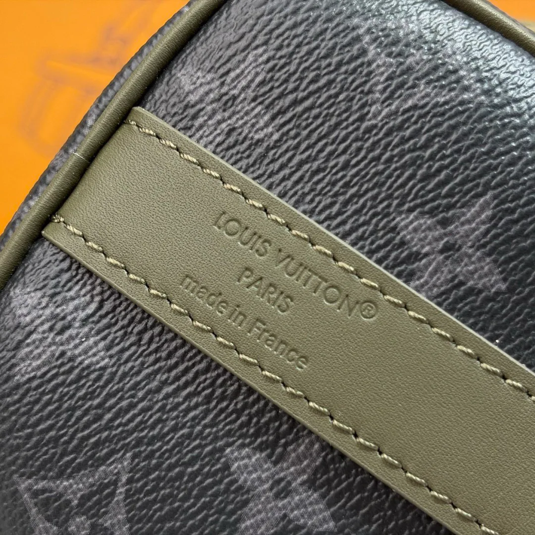 Классические Сумки Женские Louis Vuitton 18170495