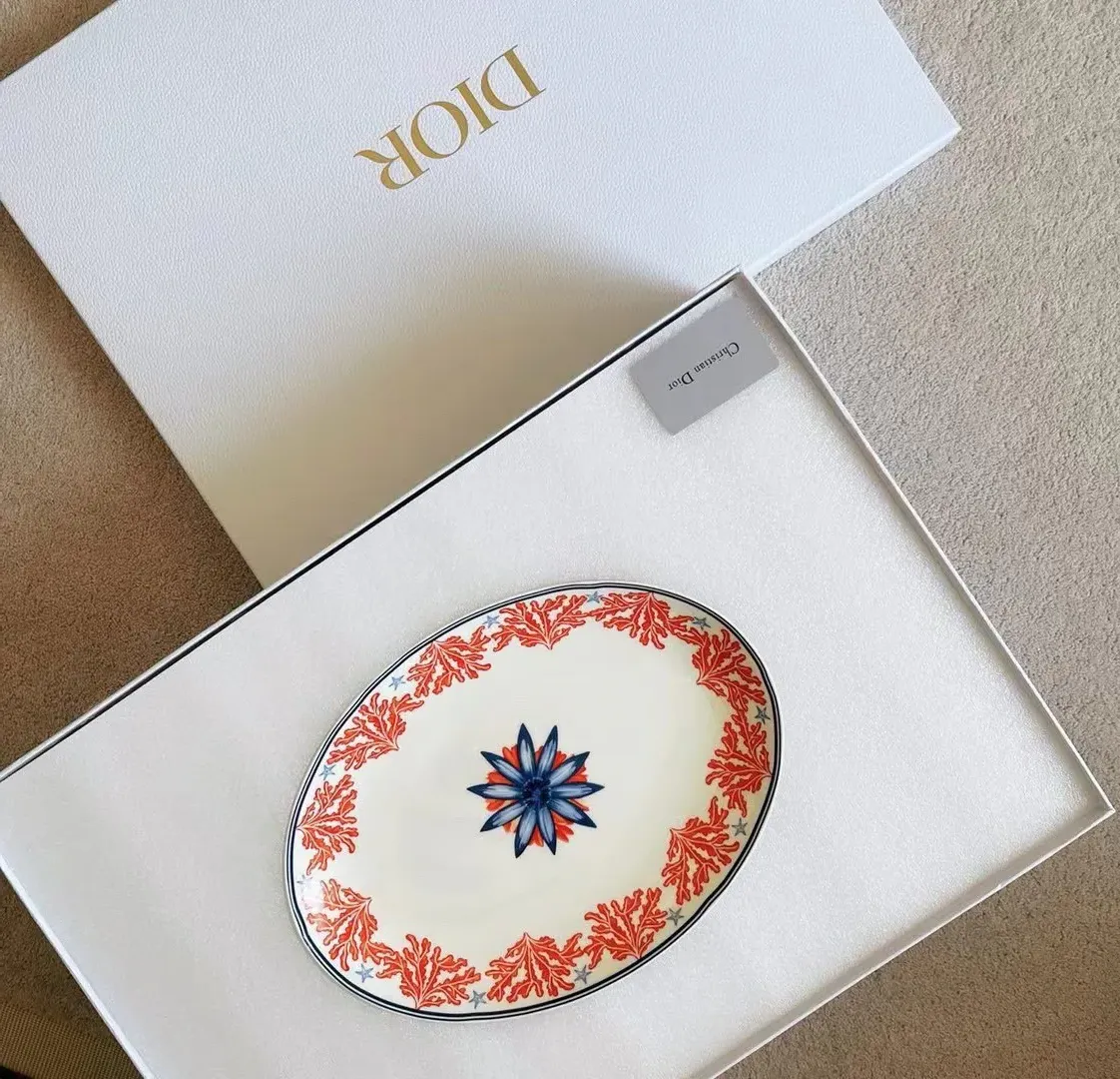 Посуда Christian Dior 6690254