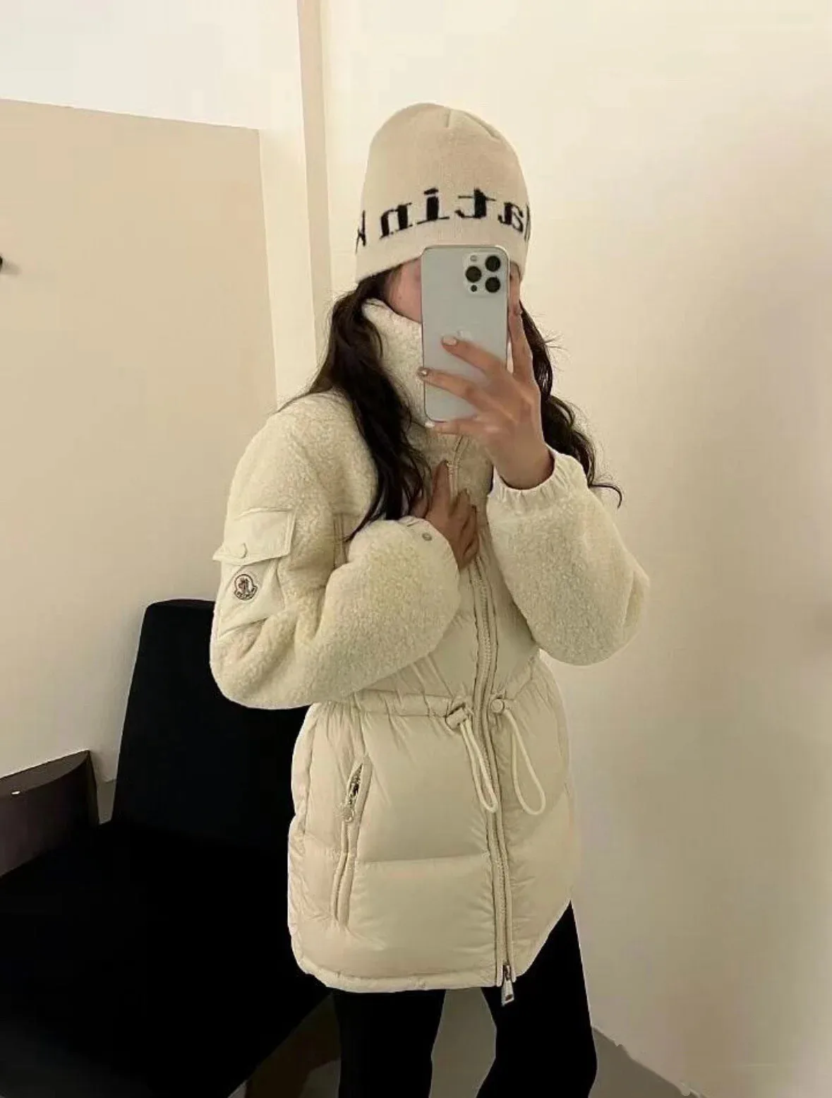 Куртки И Пуховики Женские Moncler 18415677