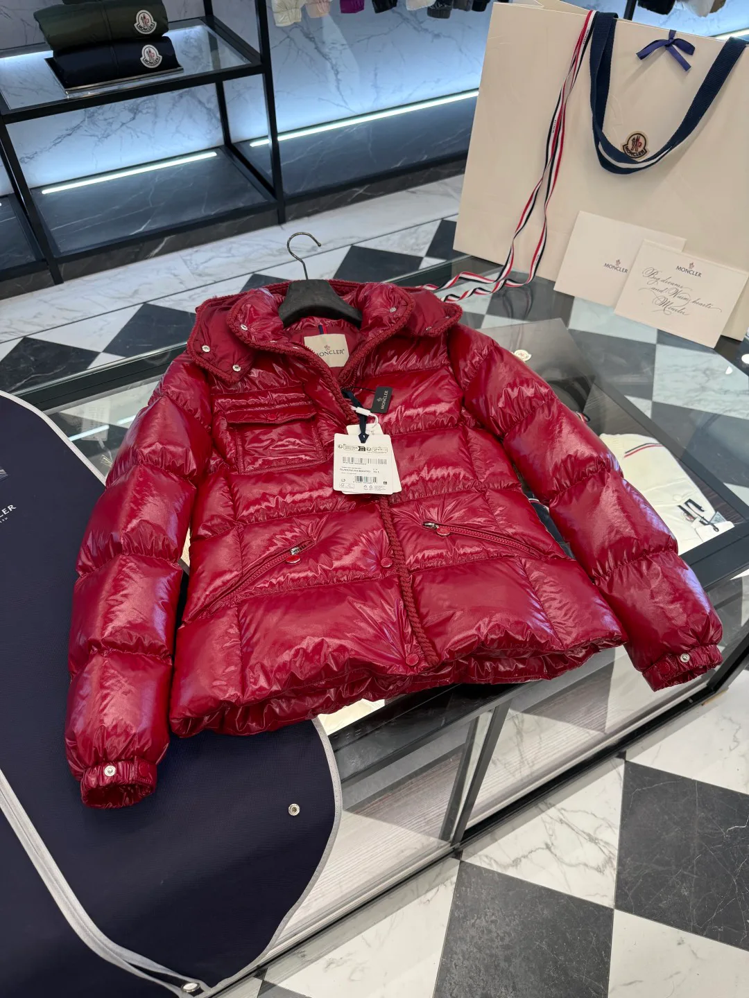 Куртки И Пуховики Женские Moncler 18741292
