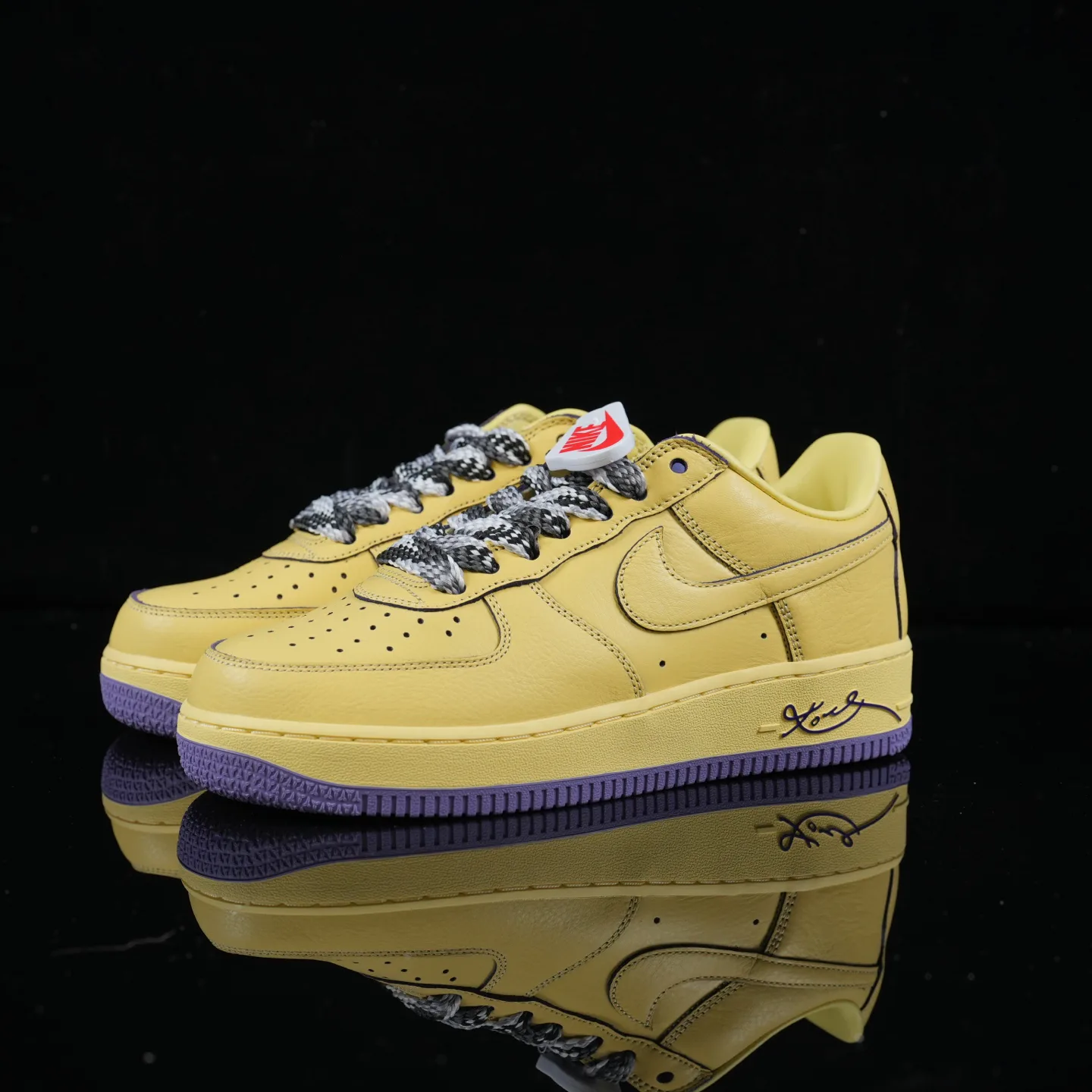 Кроссовки Женские Nike 612916