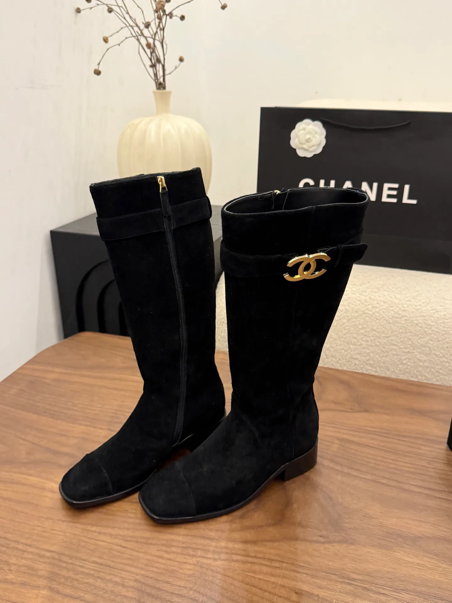 Сапоги Женские Chanel 18323411