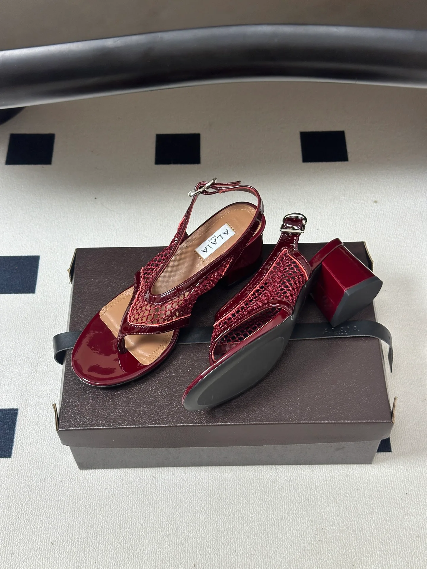 Босоножки Женские Alaia 17338425