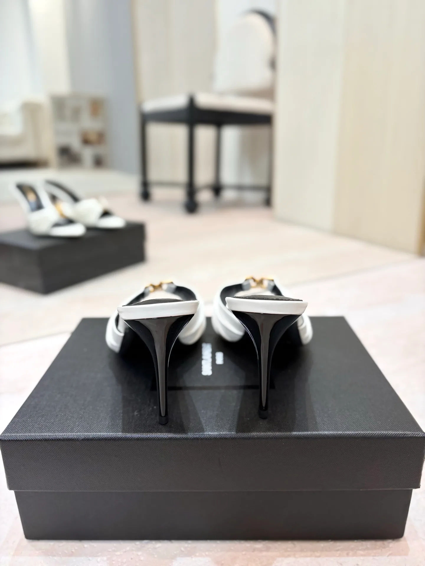 Мюли И Сабо Женские Saint Laurent 17476057