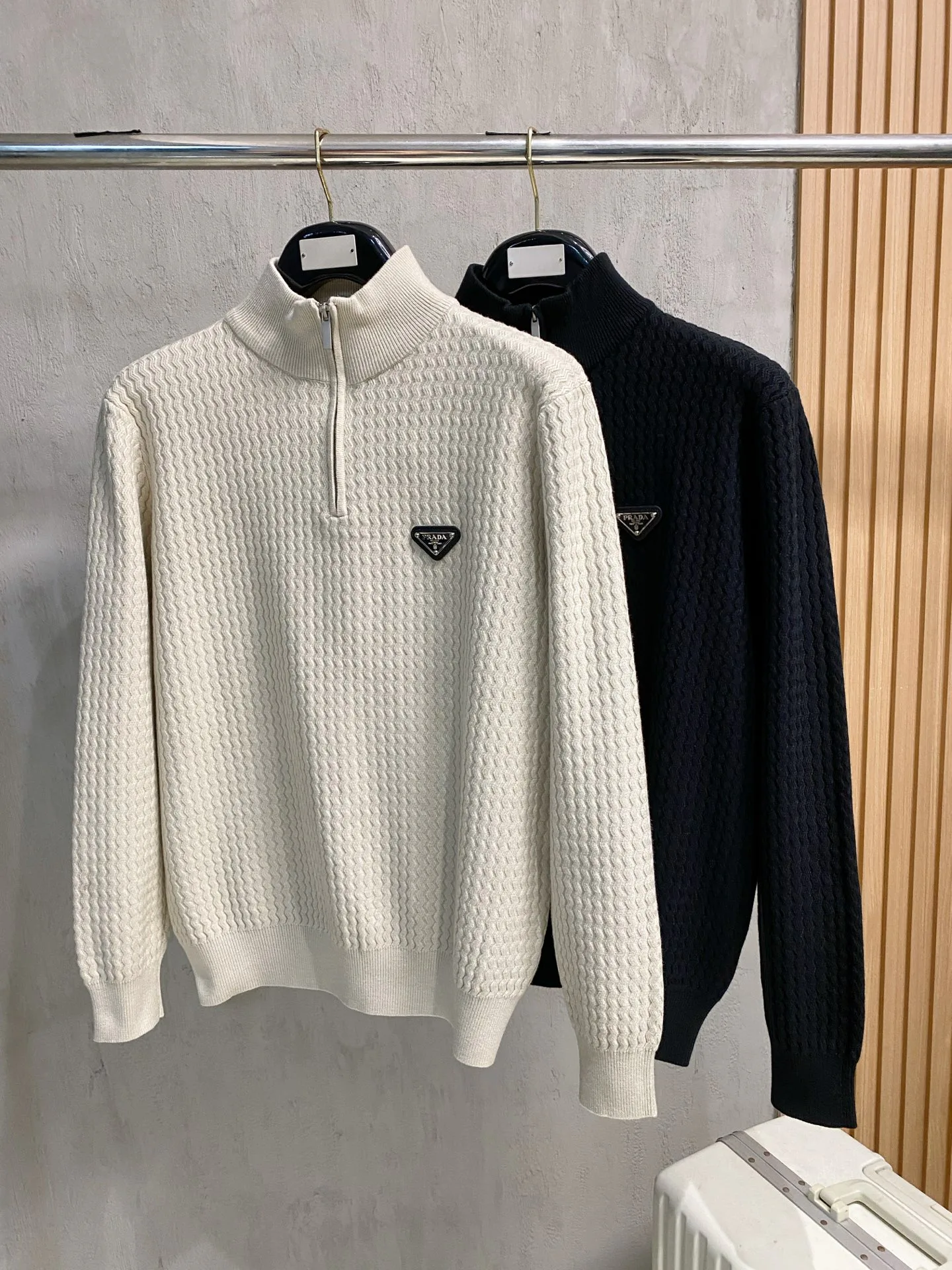 Джемперы И Свитеры Мужские Prada 18098180