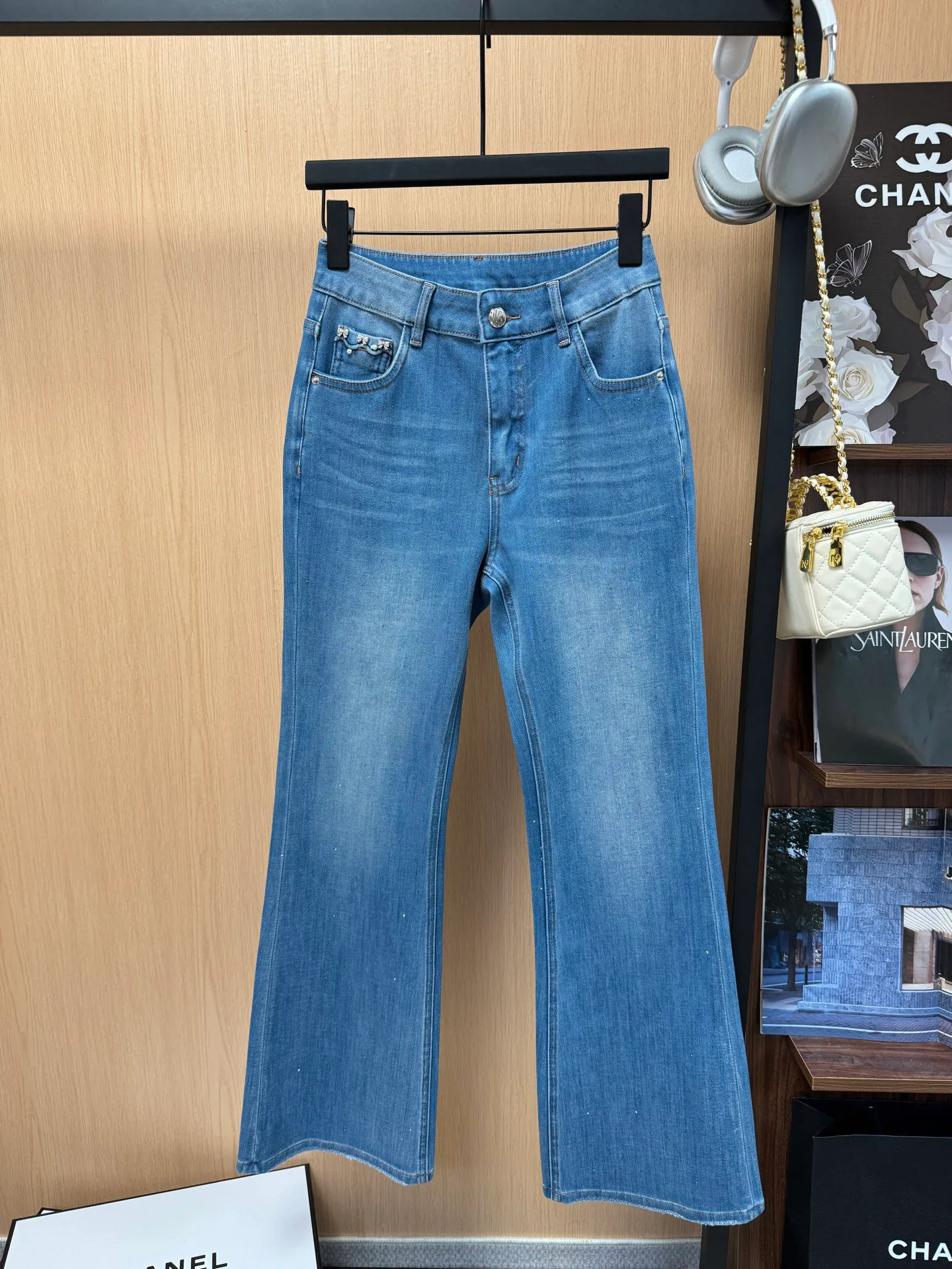 Джинсы Женские Chanel 11530564