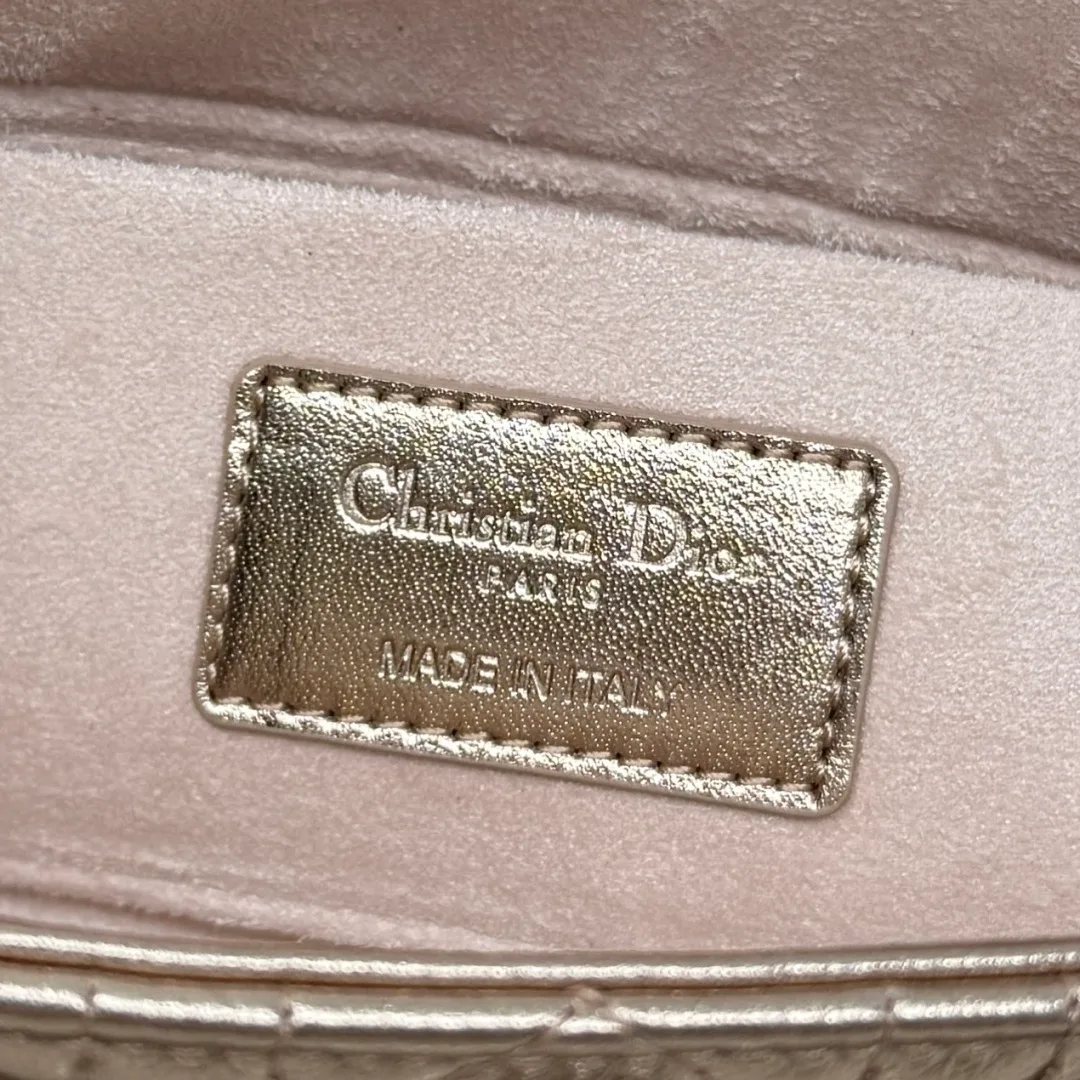 Классические Сумки Женские Christian Dior 18116365