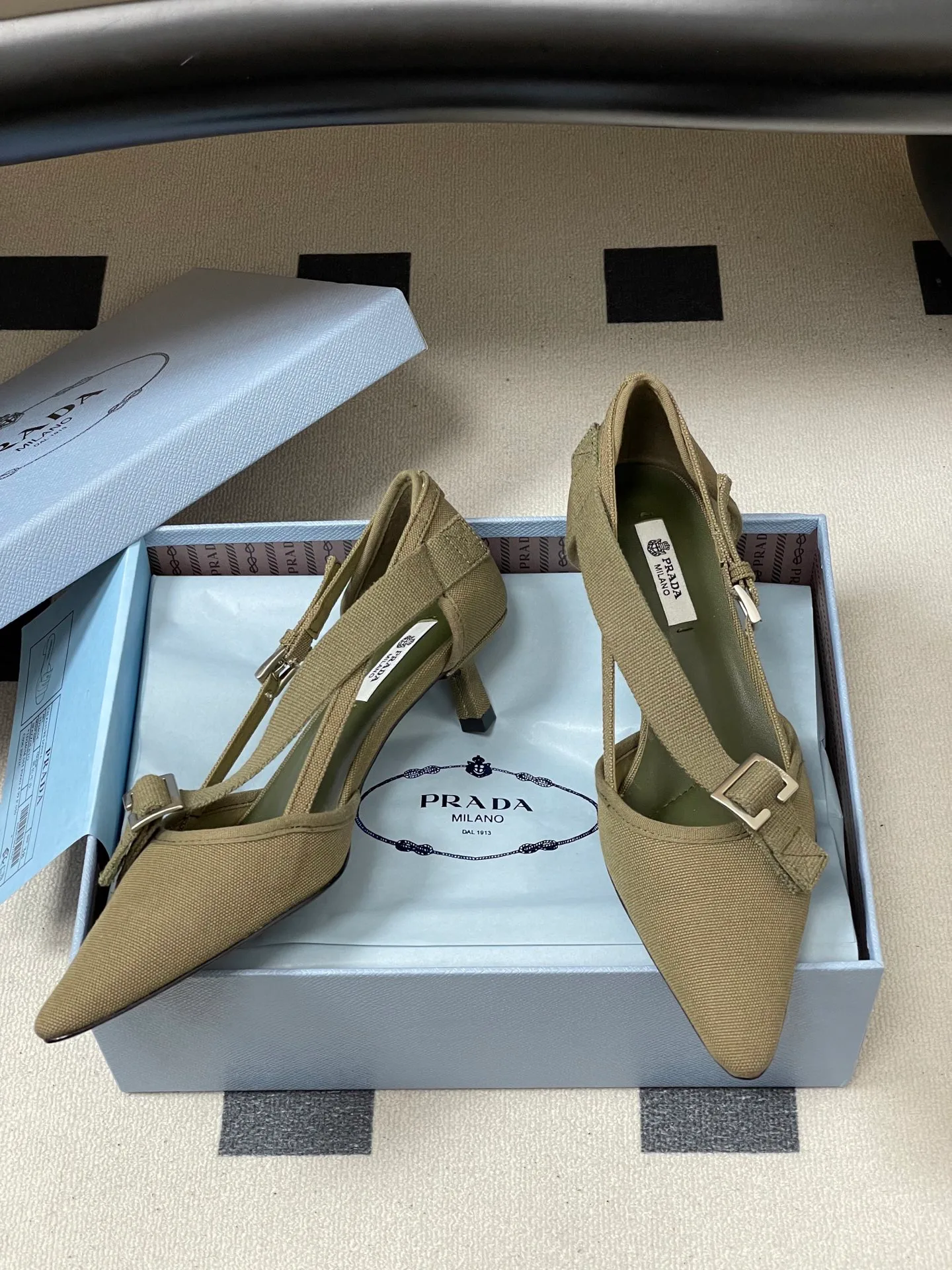 Туфли Женские Prada 12880084
