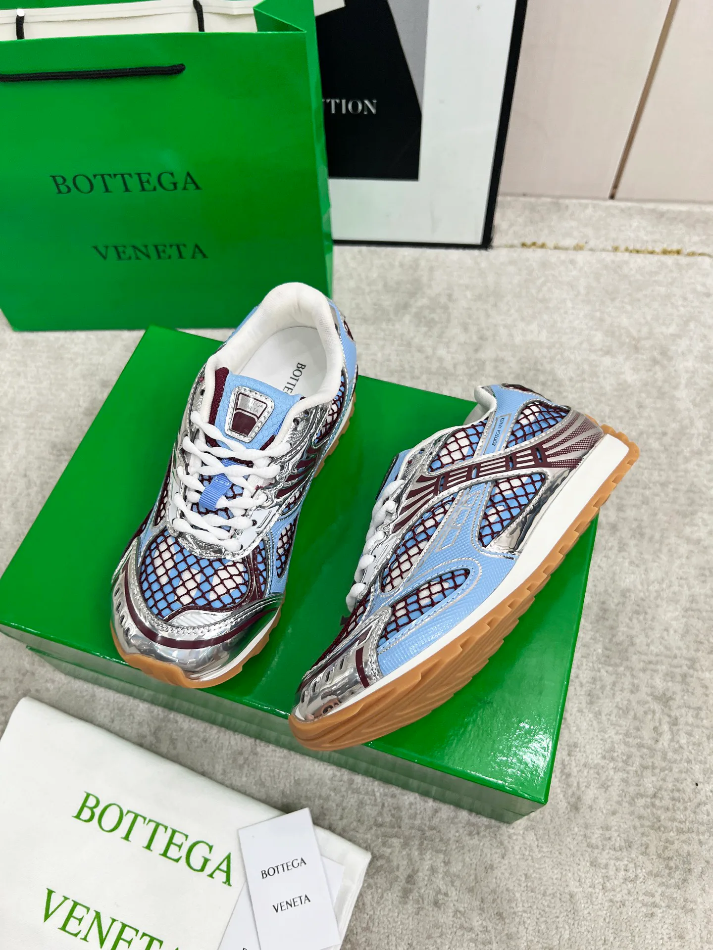Кроссовки Женские Bottega Veneta 11679367