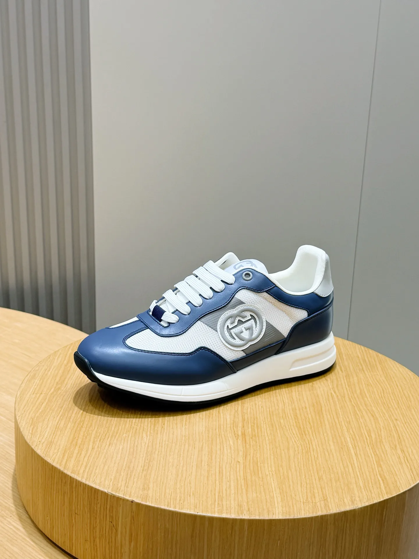 Кроссовки Мужские Gucci 17301779