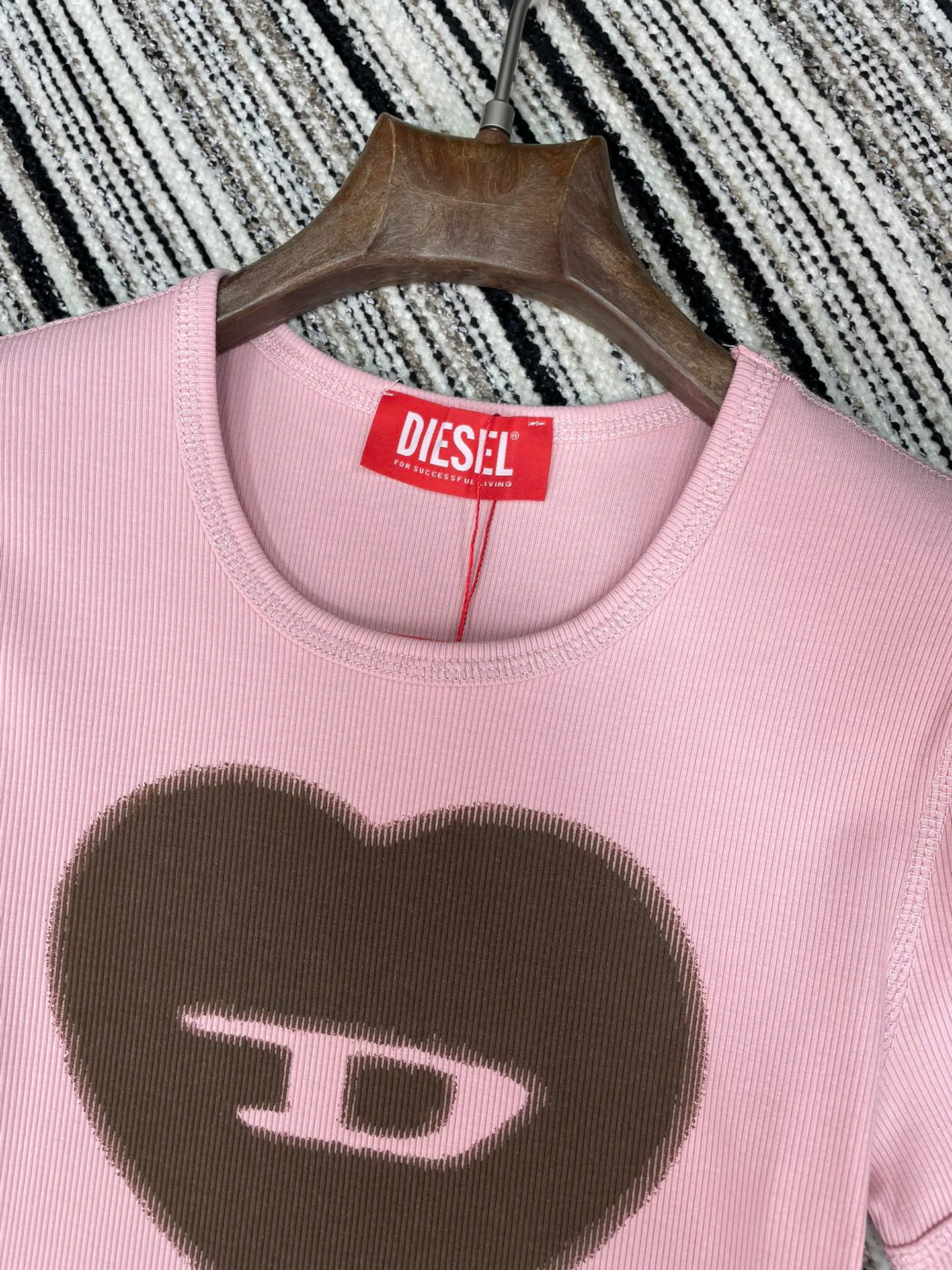 Футболки Женские Diesel 1024025