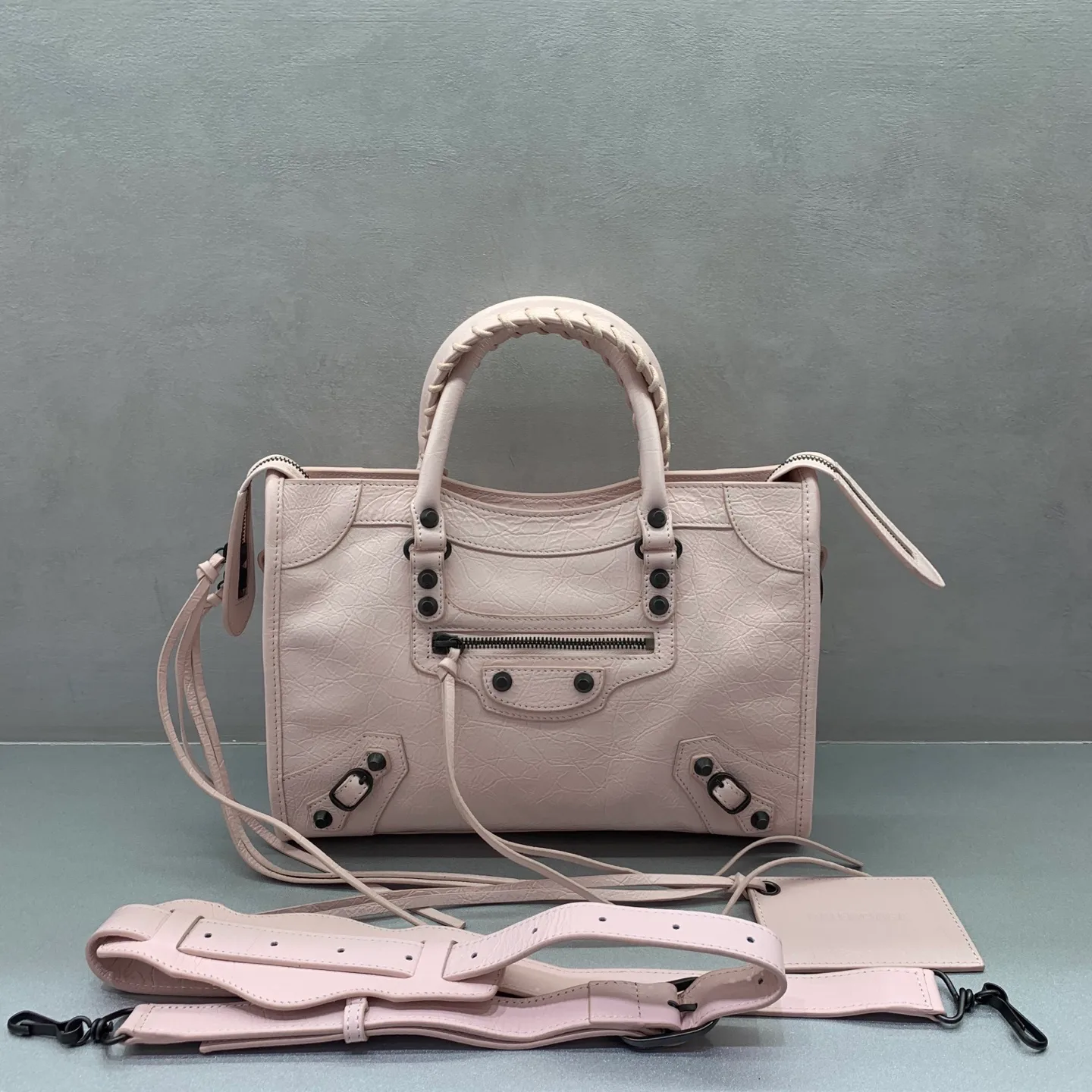 Классические Сумки Женские Balenciaga 18135973