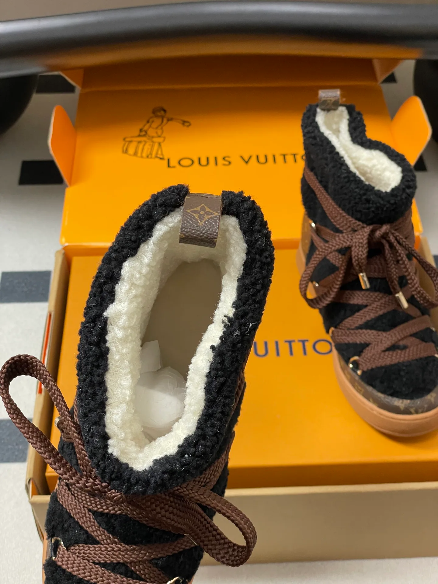 Угги Женские Louis Vuitton 668678