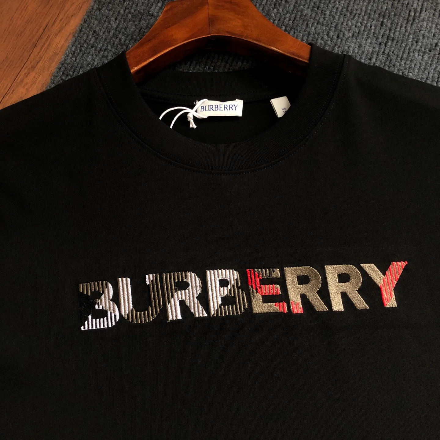 Футболки Женские Burberry 10937979