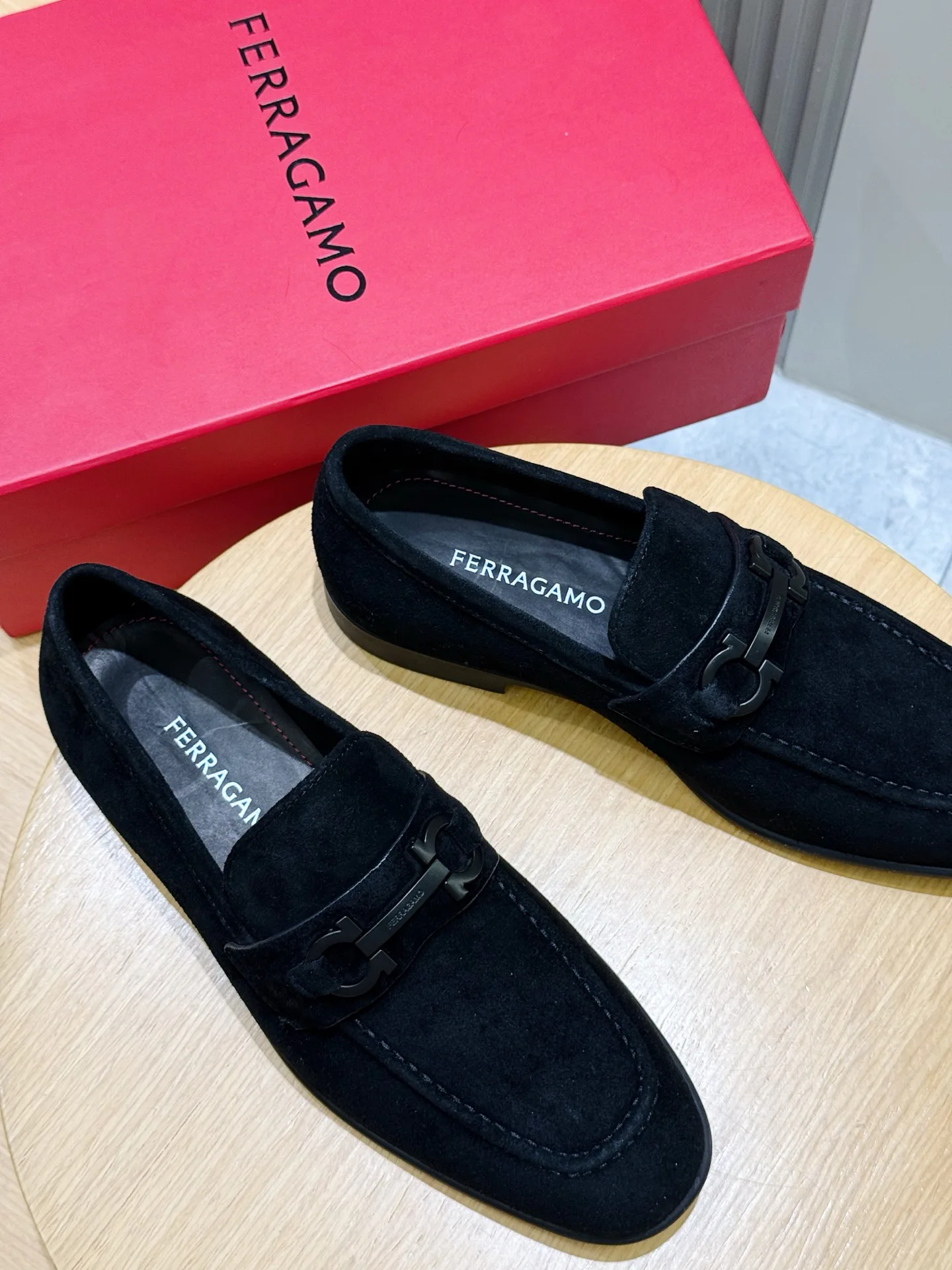 Лоферы И Туфли Мужские Salvatore Ferragamo 18101485