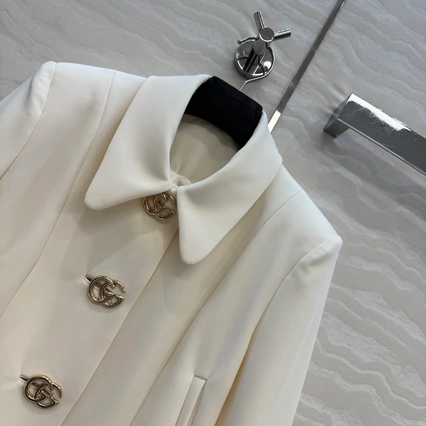 Жакеты Женские Gucci 18200857
