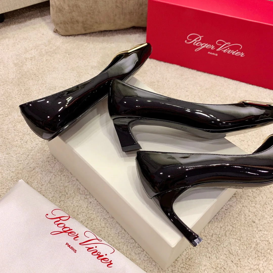 Туфли Женские Roger Vivier 17550718