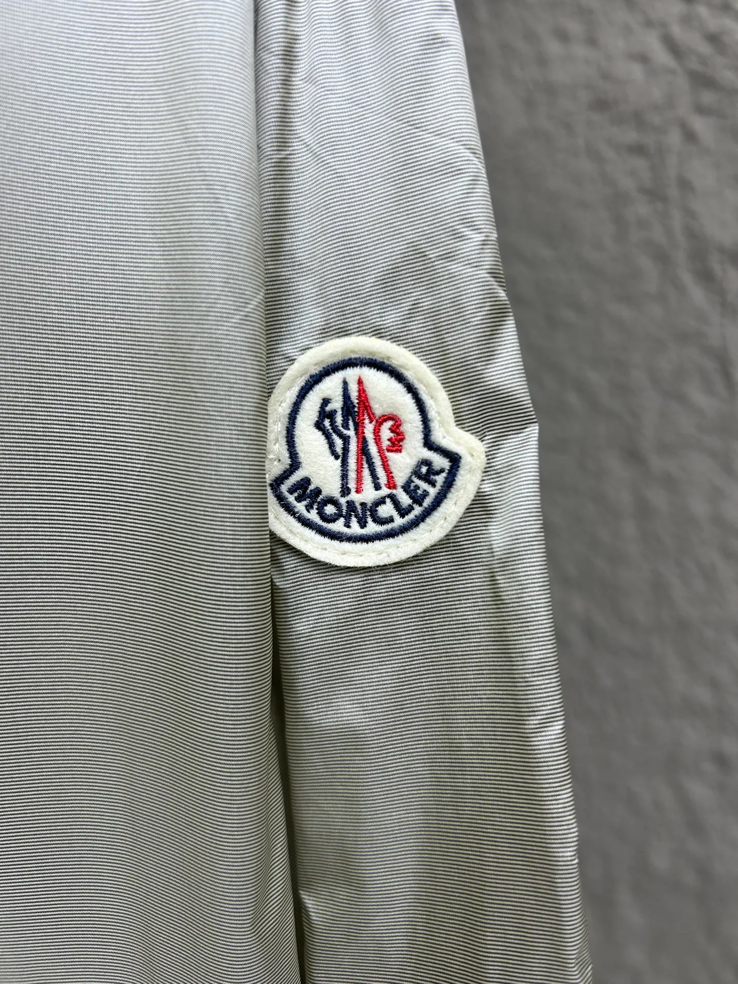 Куртки И Пуховики Женские Moncler 11666894