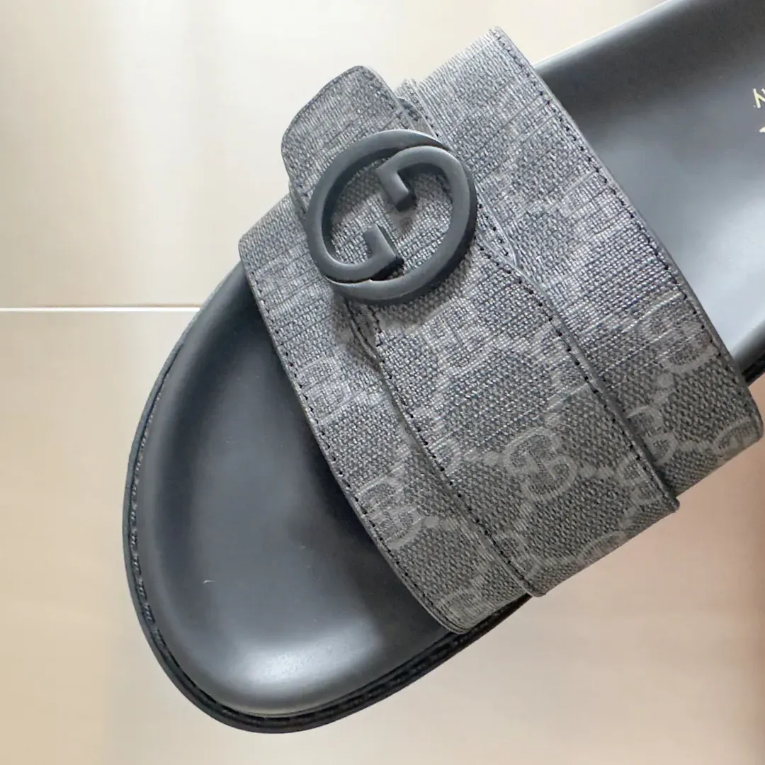 Шлепанцы Женские Gucci 45970