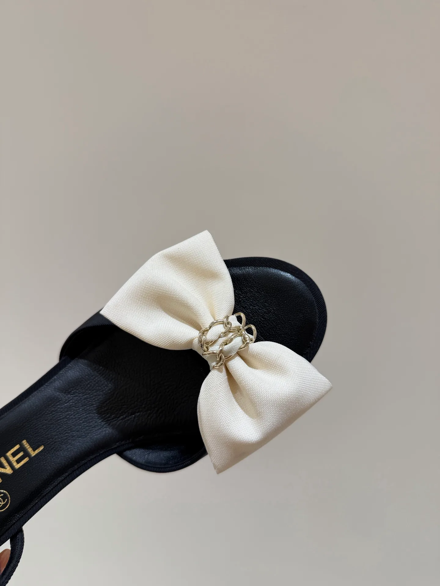 Босоножки Женские Chanel 11630863