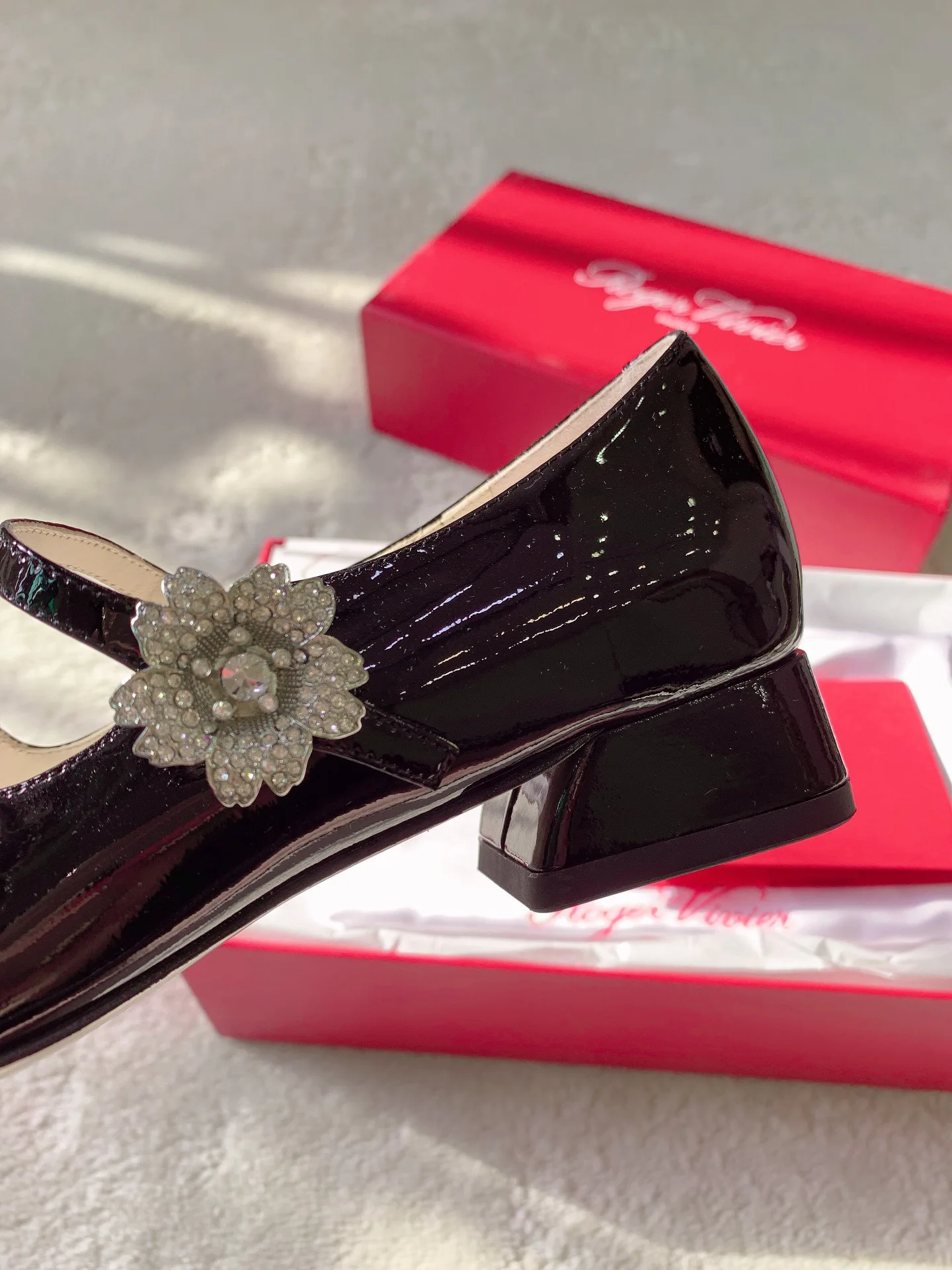 Туфли Женские Roger Vivier 17745815